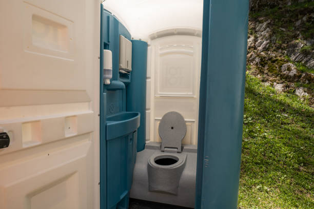 Best Emergency porta potty rental  in Columbus, WI