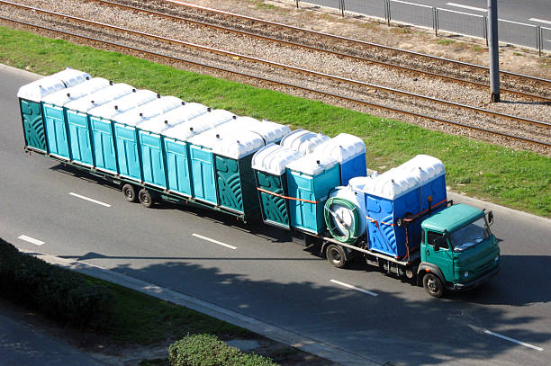 Best Luxury portable toilet rental  in Columbus, WI